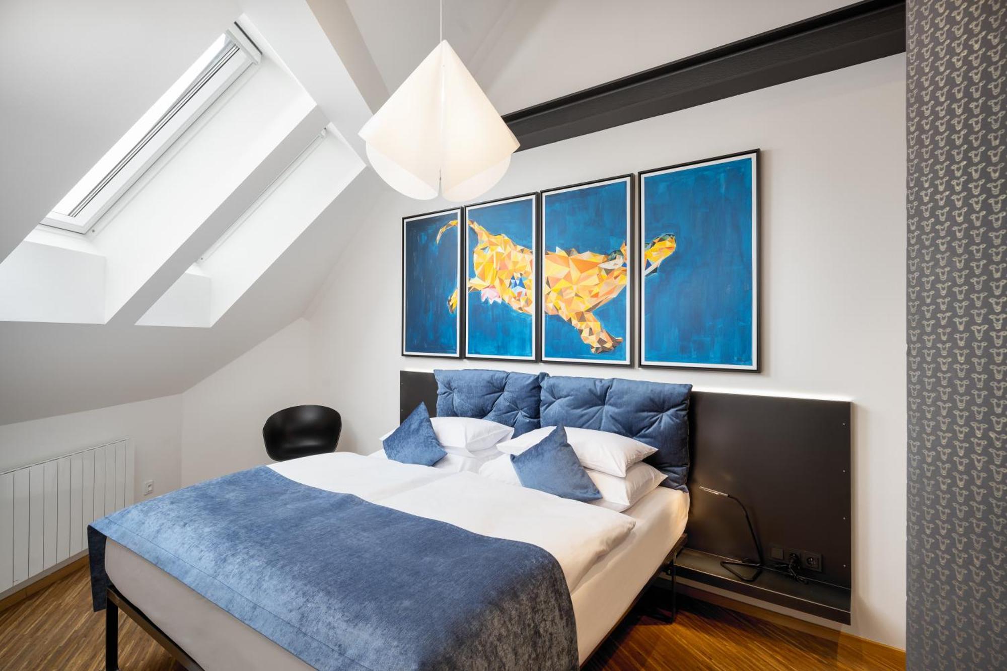 Mooo Downtown Aparthotel Praha Bagian luar foto