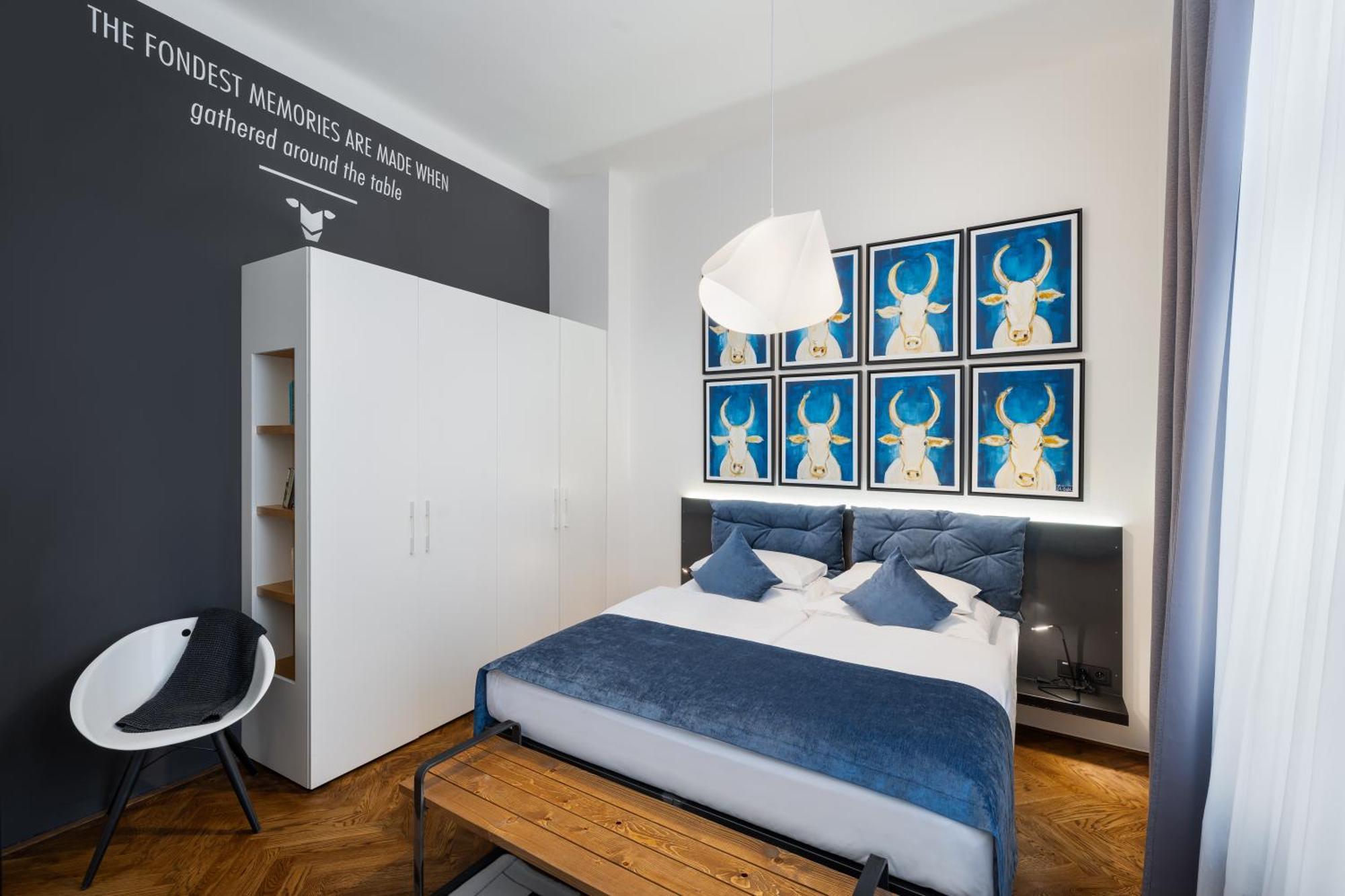 Mooo Downtown Aparthotel Praha Bagian luar foto