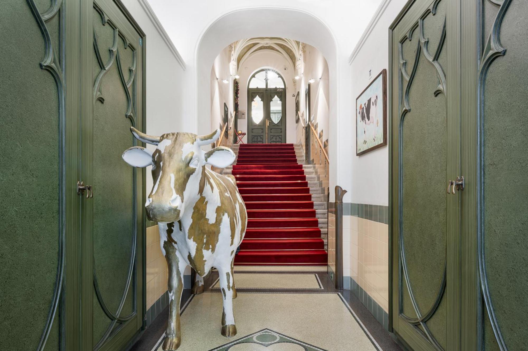 Mooo Downtown Aparthotel Praha Bagian luar foto