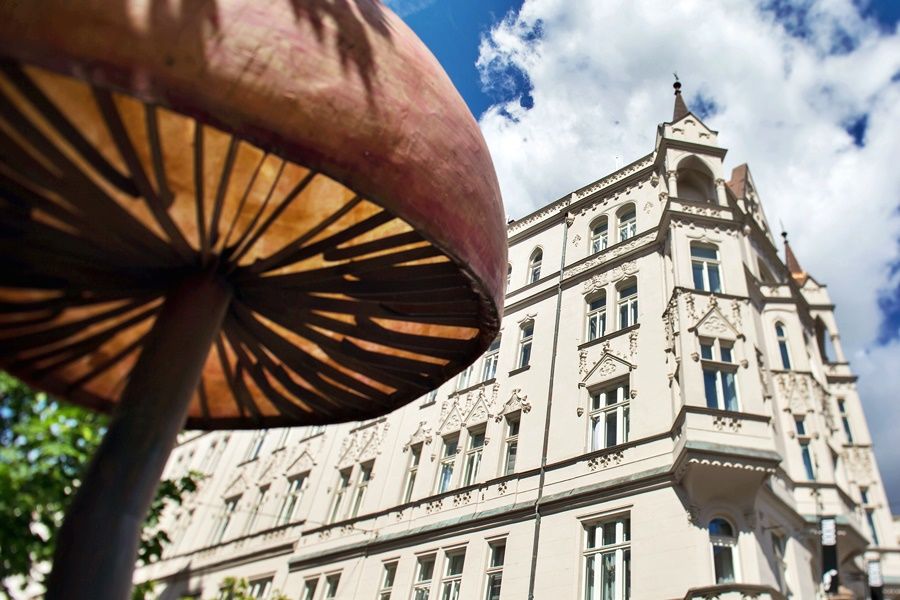 Mooo Downtown Aparthotel Praha Bagian luar foto